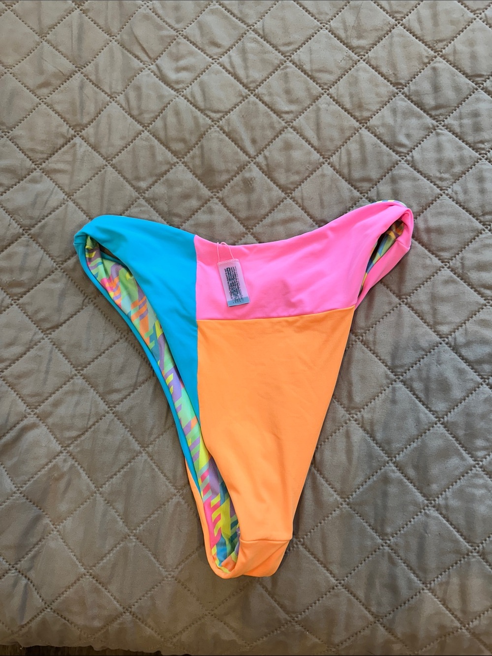 ONE ONE Swimwewr Anastasia Lourdes Cockatoo Colorblock Women’s Medium